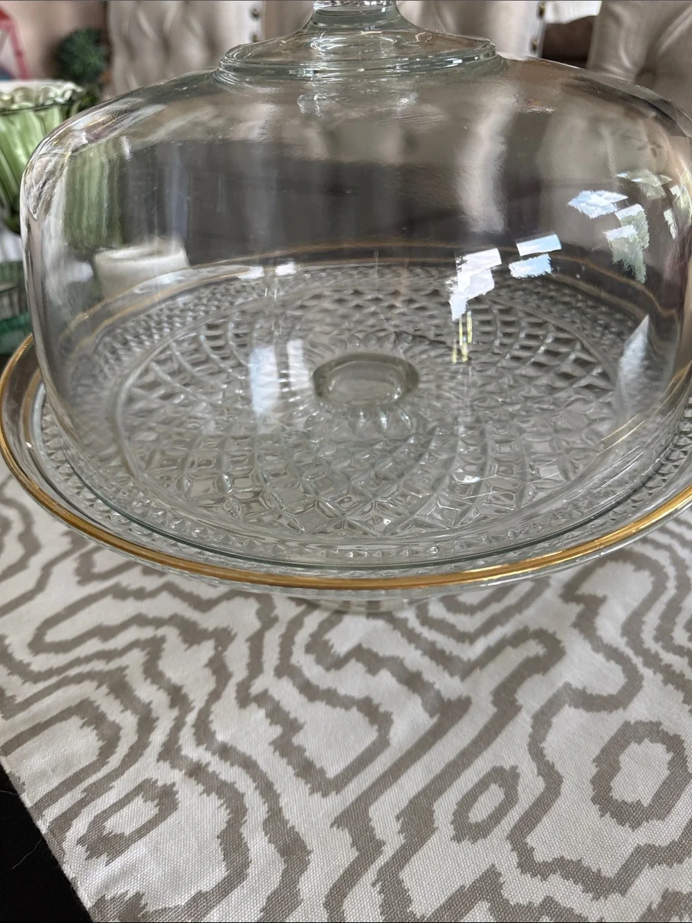 Anchor Hocking Wexford Cake plate with dome.